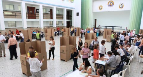 A un mes de las elecciones atípicas en Bucaramanga hay revuelo en la Registraduría, trasladaron de ciudad a los funcionarios especiales de la entidad