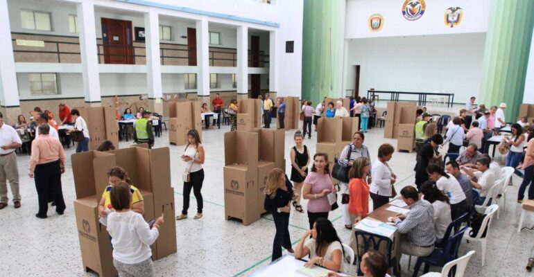 A un mes de las elecciones atípicas en Bucaramanga hay revuelo en la Registraduría, trasladaron de ciudad a los funcionarios especiales de la entidad