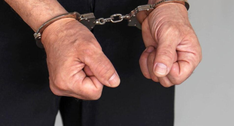 Medellín: condenan a 14 años de prisión a hombre que se hizo pasar como mujer para contactar por redes y luego violar a una menor de 14 años
