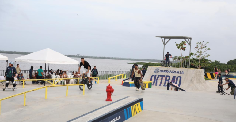 El nuevo atractivo de Barranquilla: la ciudad estrena skatepark en el Gran Malecón, un espacio para los deportes urbanos