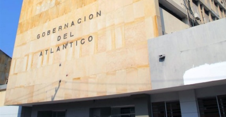 Atlántico | Contradicción en millonaria demanda a la Gobernación: Andje anuncia tutela que lo exime, contraparte aclara que el proceso sigue activo