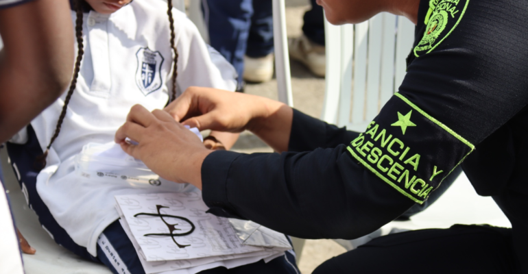 320 estudiantes de Belén Altavista, en Medellín, fueron acompañados por la Policía Nacional en procesos formativos de prevención y autocuidado