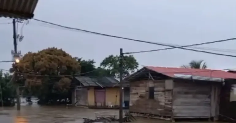 Más de 47 municipios de Valle, Chocó, Cauca y Nariño, en alerta por intensas lluvias que causan derrumbes y deslizamientos