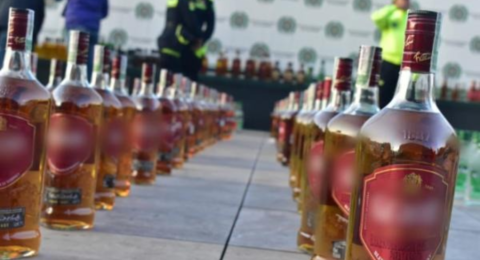 Alerta por licor adulterado en fin de año: Policía refuerza controles y lanza llamado urgente para evitar intoxicaciones y muertes