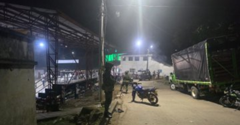 Explosión de artefacto causó daños en casas y locales en Suárez, Cauca: eran dos y el segundo fue detonado por Ejército; ¿qué dicen autoridades?