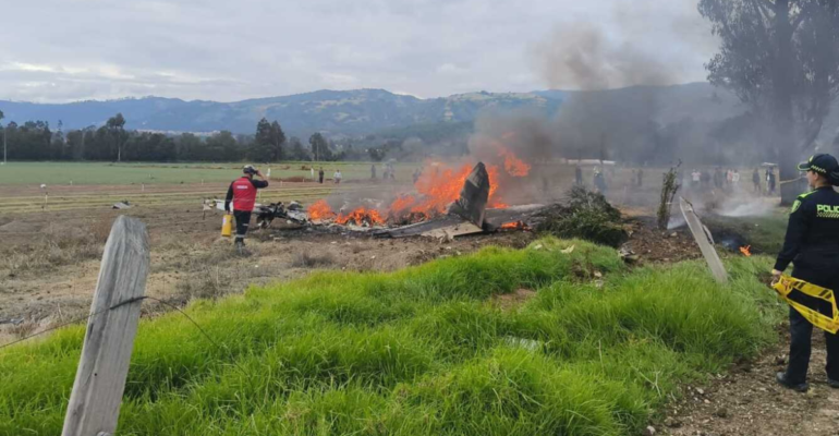 Imágenes de avioneta accidentada entre Paipa y Duitama, Boyacá: en la aeronave viajaba el cantante Yeison Jiménez