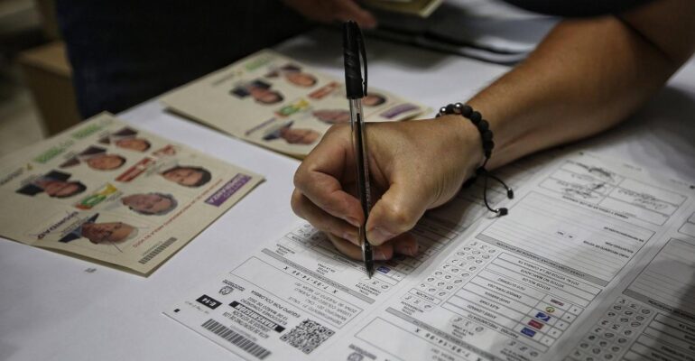 Así se mueven los hilos en torno a las 13 curules de la Cámara por el Valle: este es el mapa político con colectividades que buscan derrotar a 'la U'