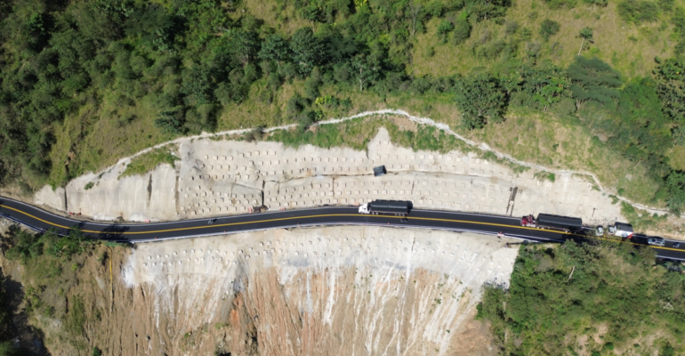 Un alivio en el sector Sinifaná: culminan obras críticas en medio del complejo rompecabezas de la vía 4G Pacífico 1