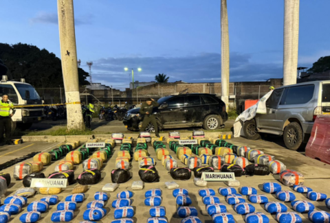 Persecución de película de la Policía a una camioneta con más de media tonelada de drogas en calles de Palmira, Valle: ¿en qué terminó el operativo?