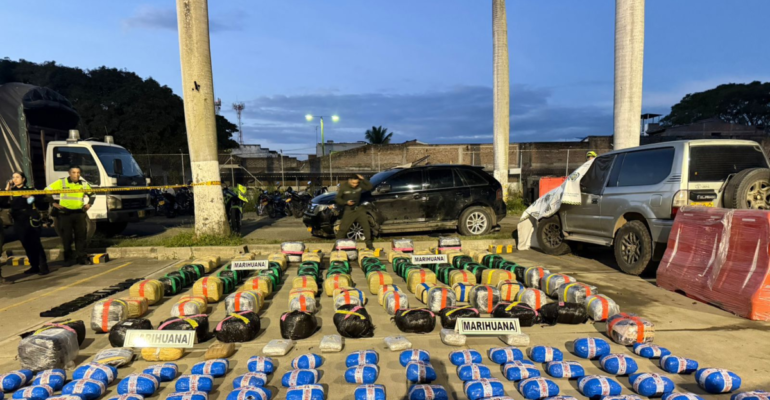 Persecución de película de la Policía a una camioneta con más de media tonelada de drogas en calles de Palmira, Valle: ¿en qué terminó el operativo?