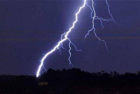 Campesino murió tras ser impactado por un rayo mientras trabajaba en zona rural de Montebello, Antioquia durante una tormenta eléctrica