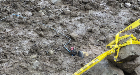 El Ejército logró frustrar un atentado terrorista en una transitada carretera de Nariño: un cable azul encontrado por la comunidad fue clave