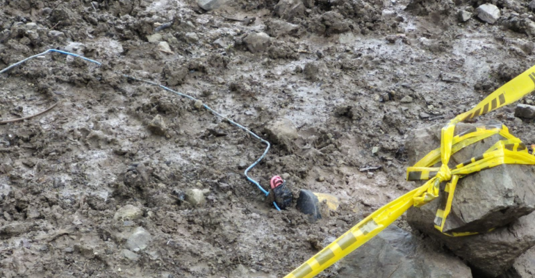 El Ejército logró frustrar un atentado terrorista en una transitada carretera de Nariño: un cable azul encontrado por la comunidad fue clave