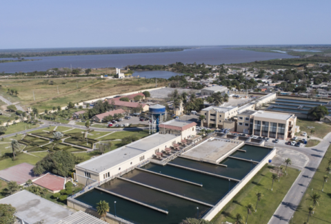 Triple A invirtió $160.665 millones en infraestructura durante 2025; utilidades crecieron 10 %; 'calidad del agua alcanzó estándar de excelencia'