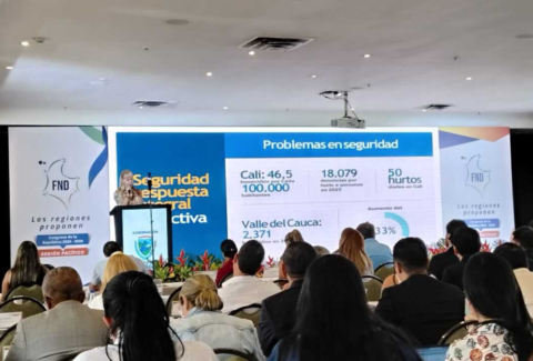 'En un mes, 28 ataques de los disidentes en Jamundí': seguridad, cobertura educativa, deserción y crisis de salud, prioridades del Valle