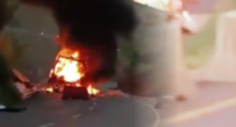 Así está la vía Panamericana por el atentado con camión incinerado en Santander de Quilichao: autoridades tratan de desactivar explosivos en el área