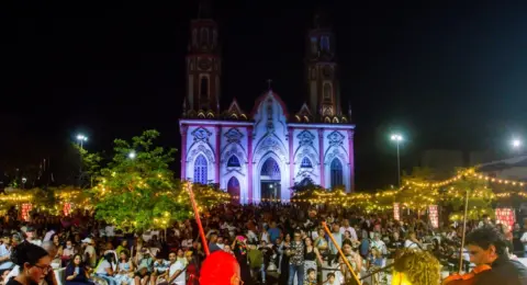 Barranquilla | La plaza San Nicolás recibe una nueva edición de ‘Noches de Centro’, con música en vivo, gastronomía y actividades abiertas al público