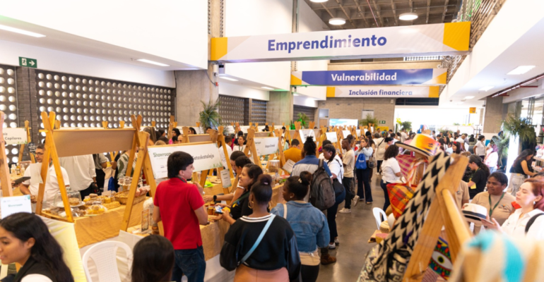 ¿En qué consiste nueva convocatoria para personas emprendedoras de todo el país? Busca fortalecer sus capacidades de manera virtual y gratuita