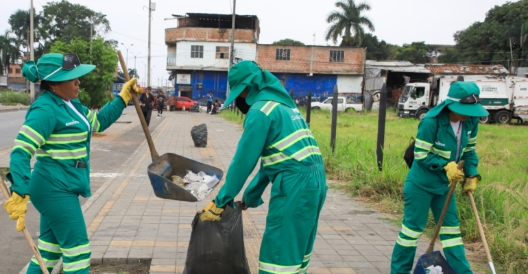 Se enreda lío de basuras en Cali: Súper de Industria y Comercio ordenó medidas cautelares relacionadas con los 4 operadores que venían con Emsirva