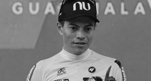 El último adiós del ciclista Cristian Camilo Muñoz: su historia, la despedida y las causas que le generaron la muerte repentina tras carrera en España