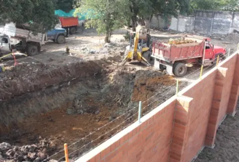 Video | Entre protocolos y responsabilidades: la ruta de la investigación tras el colapso de un muro en la sede educativa Pablo Neruda en Cali
