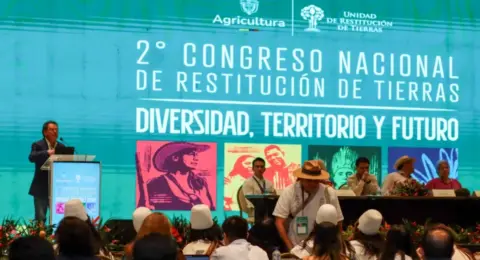 ‘Restituir para cerrar las heridas del conflicto armado en Colombia’: así arrancó en Barranquilla el II Congreso Nacional de Restitución de Tierras