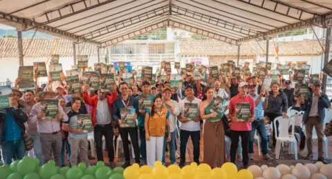 Catatumbo: 329 familias campesinas en Norte de Santander se convirtieron en propietarias legítimas de 3.843 hectáreas de tierra