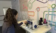 Así buscan enseñar a niños y jóvenes a convertir ideas en proyectos de negocio