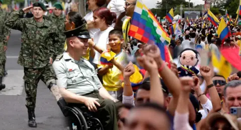 Entre aplausos en la Sexta y marchas en el oriente: radiografía de un 20 de julio pacífico pero con retos en el Valle del Cauca