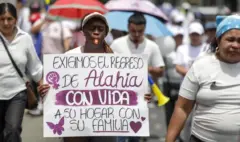 Familiares y amigos de María Camila Potosí marcharon en Cali exigiendo el regreso de la bebé de la joven de 20 años que fue hallada sin vida