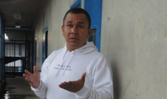 ‘Va para una cárcel de verdad’: presidente De La Espriella arremete contra alias Negro Ober, uno de los criminales en carpeta para prisión en altamar