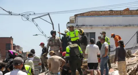 El alcalde de Cali, Alejandro Eder, anuncia investigaciones de fondo y peritaje técnico con ingenieros expertos a edificios nuevos tras el terremoto