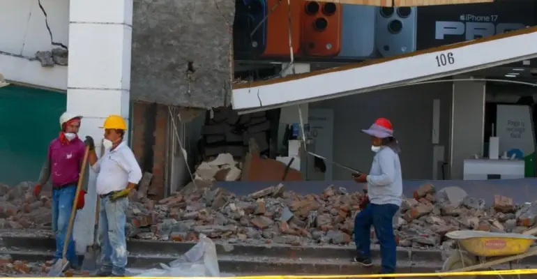 En Cali trabajan por salvar vidas y estructuras: así son las labores contrarreloj para preservar los edificios que resistieron al terremoto