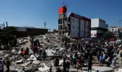 La otra tragedia: tratar de proteger lo que les quedó del azote de saqueadores en Cali, luego del terremoto más aterrador en una década
