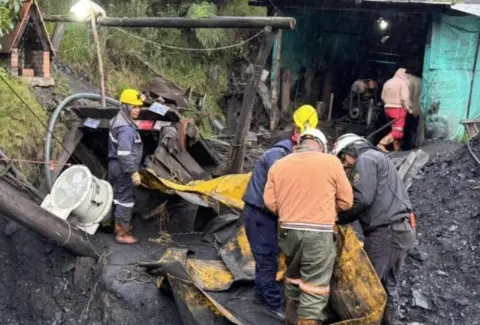 Cuatro mineros están atrapados tras explosión en mina subterránea de carbón en Santander: equipos de la Agencia Nacional de Minería iniciaron rescate