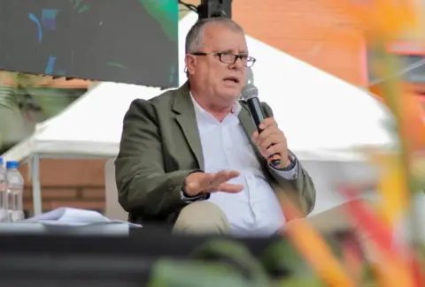 Alcalde de Dosquebradas denuncia que fue víctima de estafa tras falsas promesas de ayudas por el terremoto: se hicieron pasar por un senador