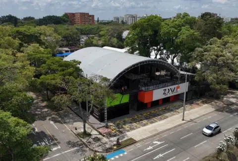 Más que una plazoleta, un salvavidas: la apuesta de Zona 65 por rescatar emprendedores tras el terremoto en Cali