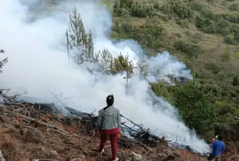 Alerta por incendios forestales en Colombia: 18 siguen activos y Tolima concentra casi la mitad, según la UNGRD