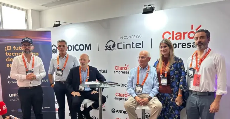 Andicom: 'Queremos tecnología para superar las brechas, que nos conduzca a una sociedad donde las diferencias nos unan', François Roudié