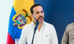 Presidente De La Espriella viajó a Santa Marta tras ataques de las Acsn y dijo que la Fuerza Pública patrulla barrios: 'No van a arrodillar al pueblo'
