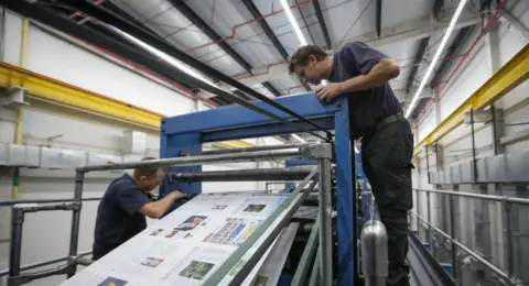 EL TIEMPO lanza nuevo diseño de su periódico impreso este domingo 27 de septiembre en todo el país: editorial sobre el cambio de formato