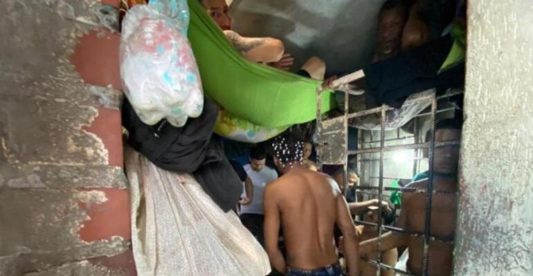 Los temidos prontuarios de los cuatro fugados de la estación de Policía en Cali: entre ellos hay presuntos asesinos y señalados por drogas y armas