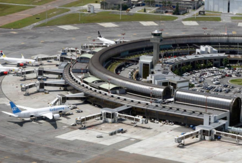 Suspenden temporalmente las operaciones en el aeropuerto José María Córdova de Rionegro, Antioquia, por presencia de un dron
