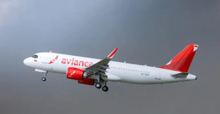 Pasajera del vuelo Medellín - Nueva York contó detalles sobre la angustia y el susto ante las fuertes turbulencias: 'No nos matamos por un poquito'