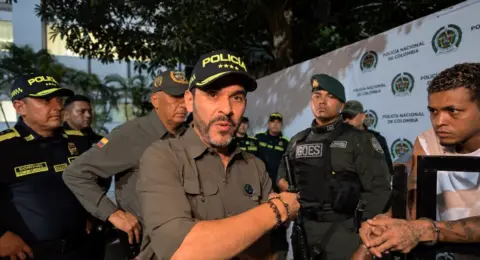 '¡Se acabó la guachafita!': el presidente De La Espriella lideró operativo en Barranquilla; 72 capturados y golpes a cabecillas de bandas criminales