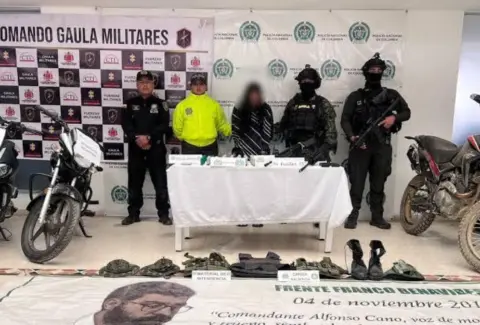 ¿Cómo las disidencias convirtieron el robo de motocicletas en su fuente de repuestos y reclutamiento en el suroccidente del país?